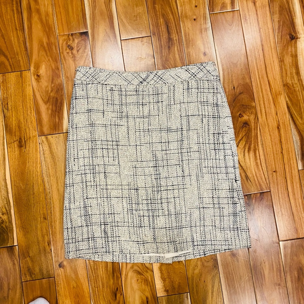 Juleh Tweed Skirt - size 8